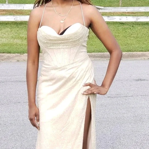 Dresses | Yvette Glitter Gown Champagne Gold Size 8 Only Wore One | Poshmark